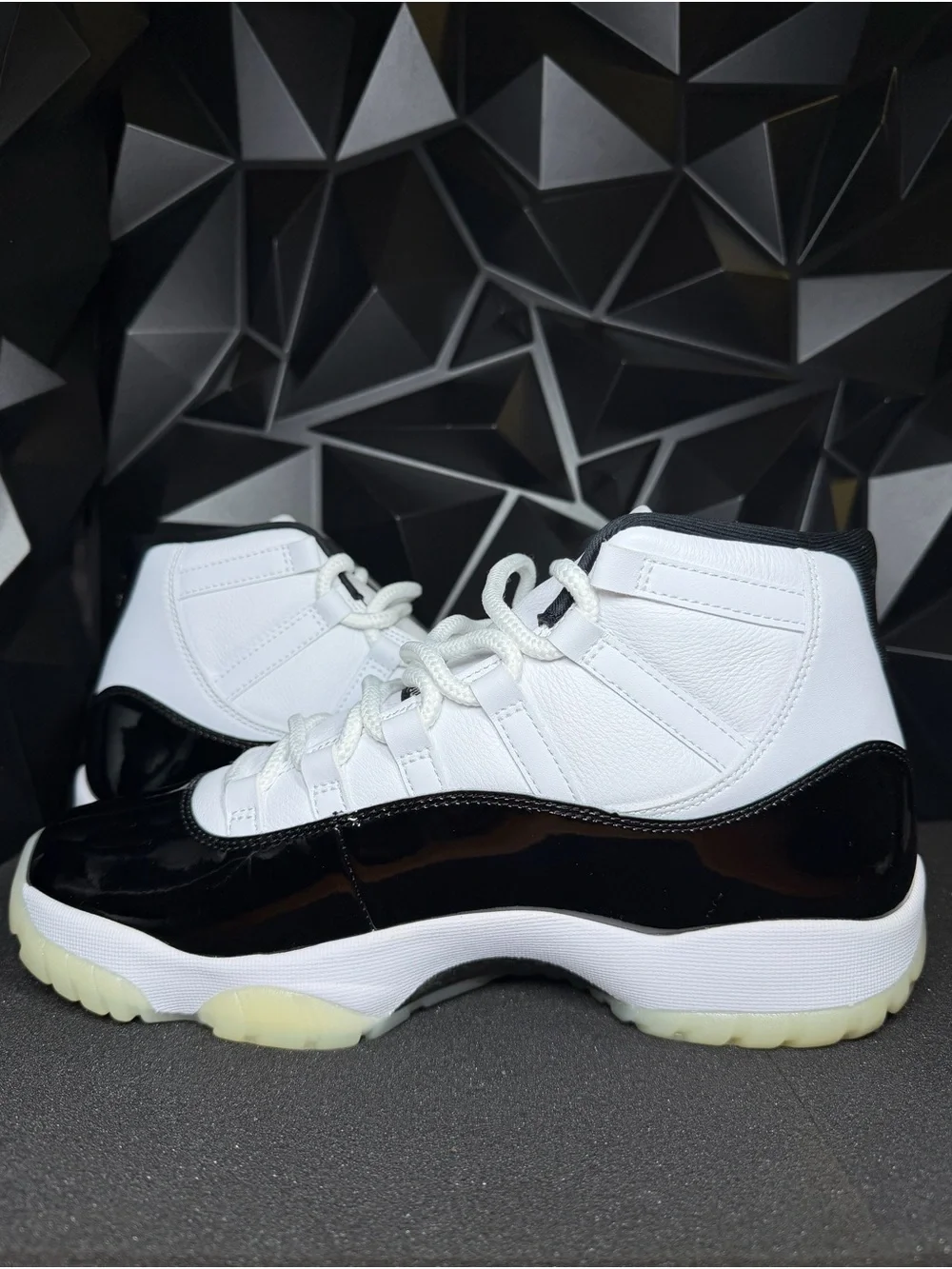 Jordan Retro 11 “Gratitude”